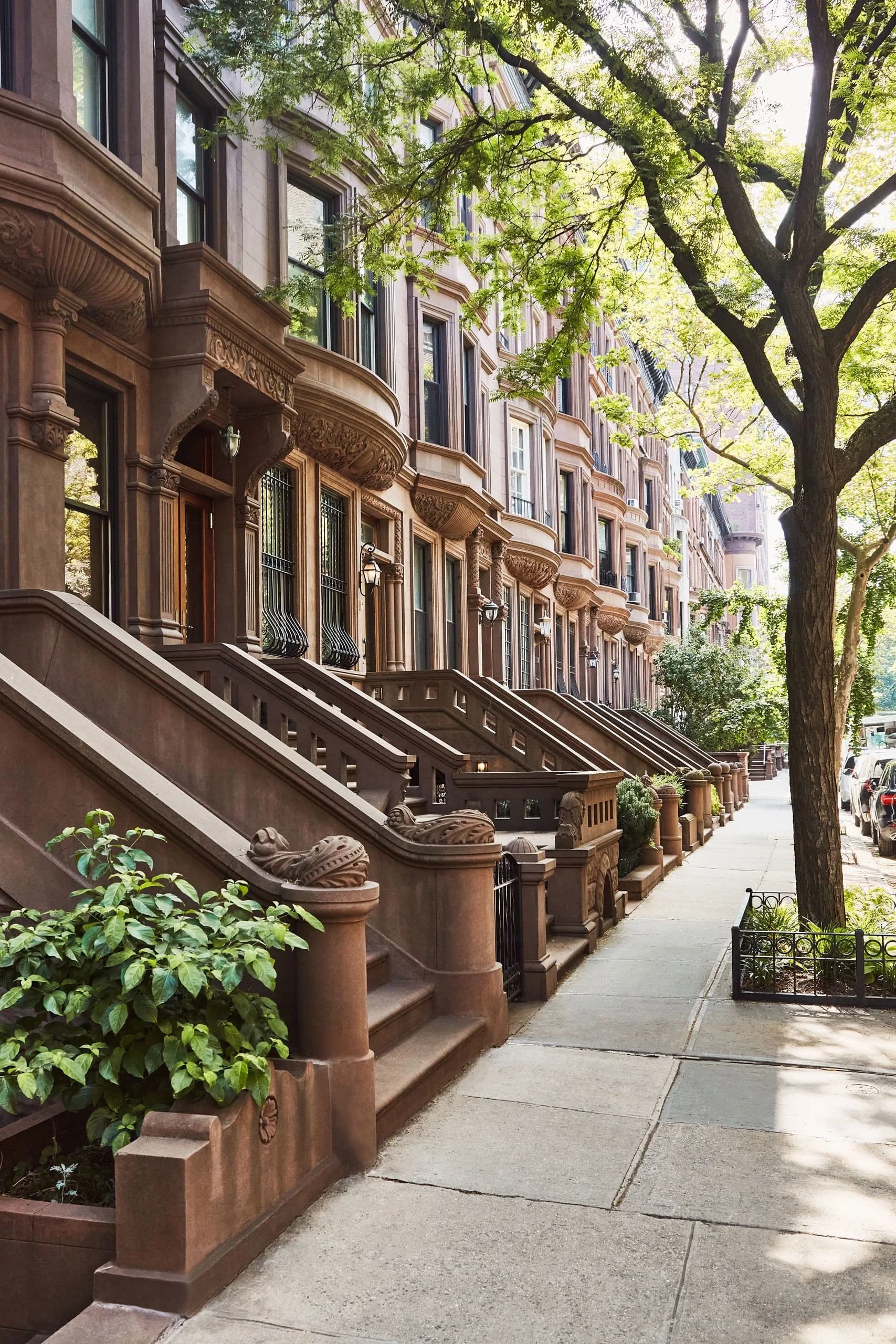 The Historic Modern: A Strategic Framework for High-Performance Brownstone Renovations